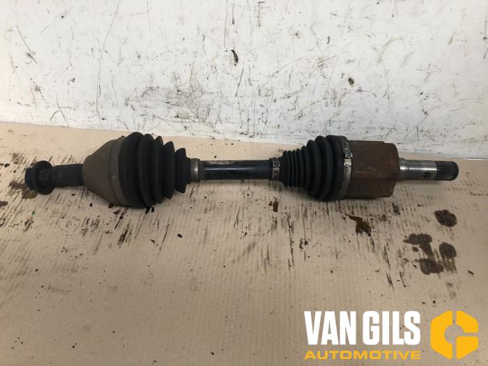 Front drive shaft, left from a Opel Vectra C 1.9 CDTI 16V 2005