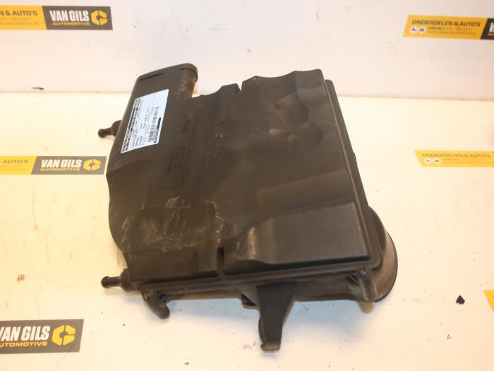 Begagnade Luftfilterhus Mercedes E Combi 4-matic (S211) 3.0 E-280 CDI 24V Pris € 55,00 Marginaltabell erbjuds av Van Gils Automotive