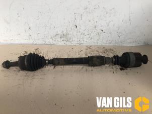 Usagé Arbre de transmission avant droit Volvo V40 (VW) 1.8 16V Prix € 74,99 Règlement à la marge proposé par Van Gils Automotive