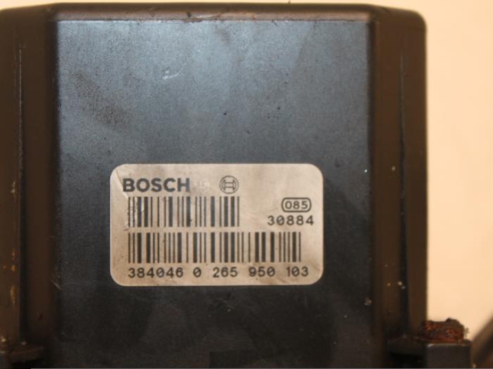 Usagé Pompe ABS Fiat Stilo MW (192C) 1.8 16V Prix € 75,00 Règlement à la marge proposé par Van Gils Automotive
