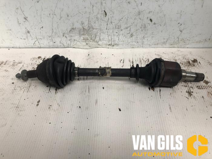 Front drive shaft, left from a Ford Focus C-Max 1.6 TDCi 16V 2005