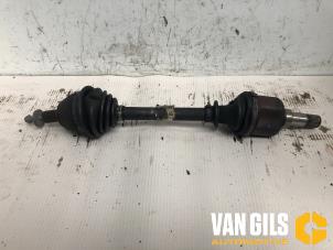 Used Front drive shaft, left Ford Focus C-Max 1.6 TDCi 16V Price € 74,99 Margin scheme offered by Van Gils Automotive