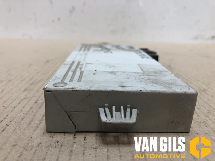 Ignition lock + computer from a BMW 5 serie (E60) 520d 16V Corporate Lease 2006
