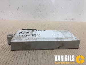 Ignition lock + computer from a BMW 5 serie (E60) 520d 16V Corporate Lease 2006