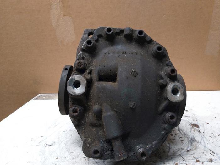 Rear differential from a Mercedes E-Klasse 1997