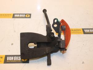 Used Rear brake calliper, left Ford Mondeo IV Wagon 2.0 16V Price € 30,00 Margin scheme offered by Van Gils Automotive