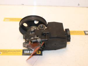 Used Power steering pump Mercedes CLK (W208) 2.0 200 16V Price € 60,00 Margin scheme offered by Van Gils Automotive