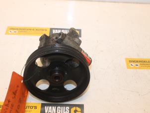 Used Power steering pump Mitsubishi Space Star (DG) 1.9 DI-D Price € 60,00 Margin scheme offered by Van Gils Automotive