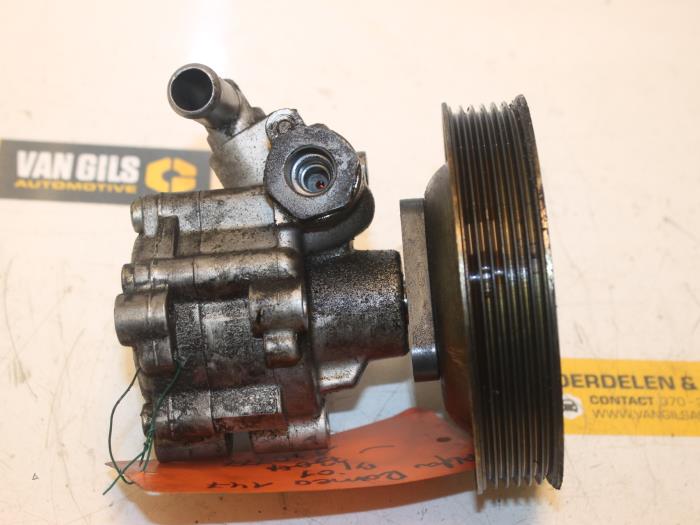 Gebrauchte Lenkkraftverstärker Pumpe Alfa Romeo 147 (937) 1.6 HP Twin Spark 16V Preis € 60,00 Margenregelung angeboten von Van Gils Automotive