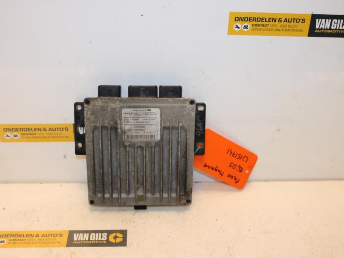 Used Engine management computer Renault Megane II (BM/CM) 1.5 dCi 80 Price € 150,00 Margin scheme offered by Van Gils Automotive