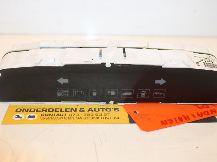 Begagnade Innerdisplay Hyundai Matrix 1.6 16V Pris € 35,00 Marginaltabell erbjuds av Van Gils Automotive