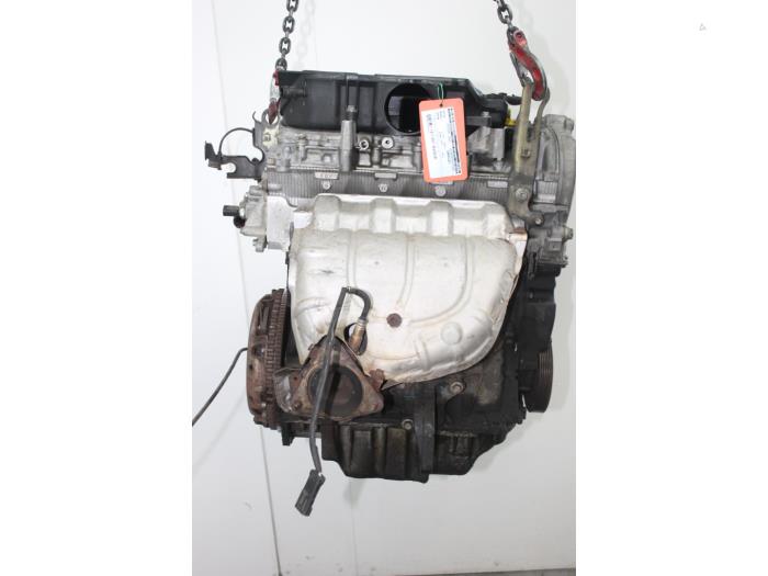 Used Engine Renault Laguna II Grandtour (KG) 1.8 16V Price € 400,00 Margin scheme offered by Van Gils Automotive