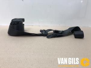 Usagé Ceinture de sécurité avant droite Ford Focus 2 Wagon 1.8 TDCi 16V Prix € 30,00 Règlement à la marge proposé par Van Gils Automotive
