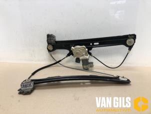 Used Window mechanism 4-door, front right BMW 5 serie (E60) 530i 24V Price € 50,00 Margin scheme offered by Van Gils Automotive