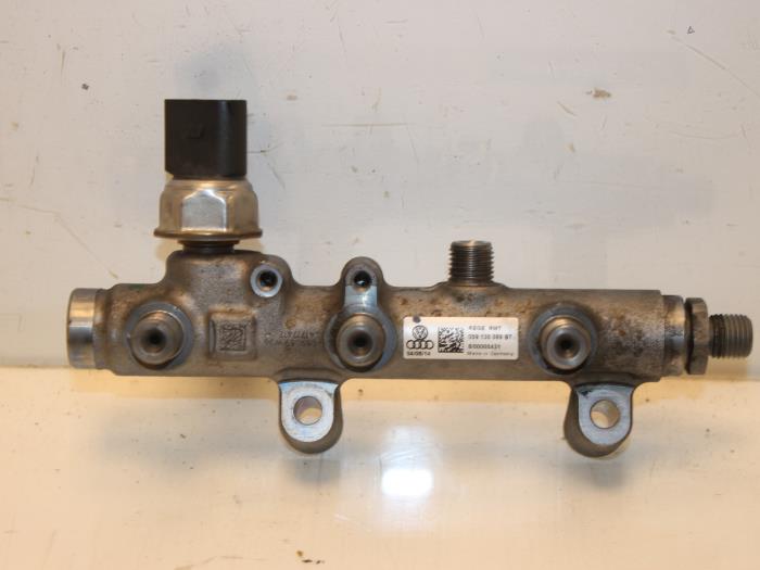 Usagé Système d'injection Volkswagen Touareg (7PA/PH) 3.0 TDI V6 24V BlueMotion Technology DPF Prix € 91,96 Prix TTC proposé par Van Gils Automotive