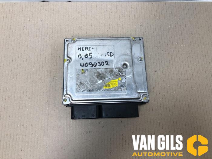 Used Engine management computer Mercedes E (W211) 2.2 E-200 CDI 16V Price € 150,00 Margin scheme offered by Van Gils Automotive