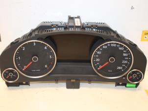 Used Odometer KM Volkswagen Touareg (7PA/PH) 3.0 TDI V6 24V BlueMotion Technology DPF Price € 363,00 Inclusive VAT offered by Van Gils Automotive