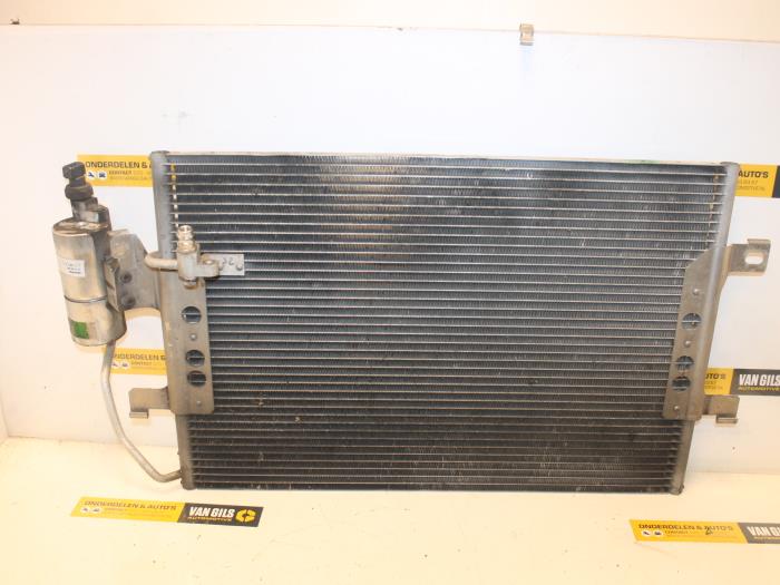 Begagnade AC-radiator Mercedes Vaneo (W414) 1.9 Pris € 35,00 Marginaltabell erbjuds av Van Gils Automotive
