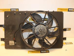 Used Cooling fans Mercedes Vaneo (W414) 1.9 Price € 65,00 Margin scheme offered by Van Gils Automotive
