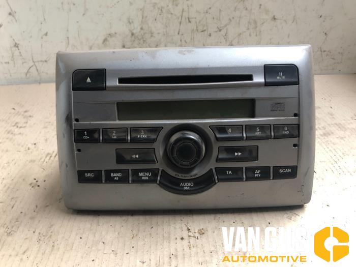 CD player from a Fiat Stilo (192A/B) 1.6 16V 2005