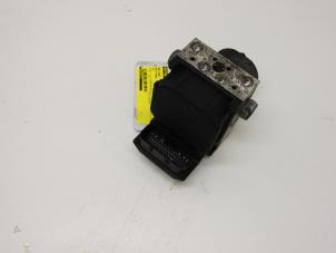 Pompa ABS z Alfa Romeo 147 (937) 1.9 JTD 115 2001