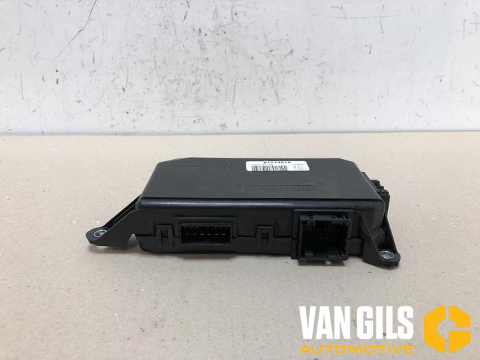 Używane Modul Comfort Fiat Stilo (192A/B) 1.6 16V Cena € 50,00 Procedura marży oferowane przez Van Gils Automotive