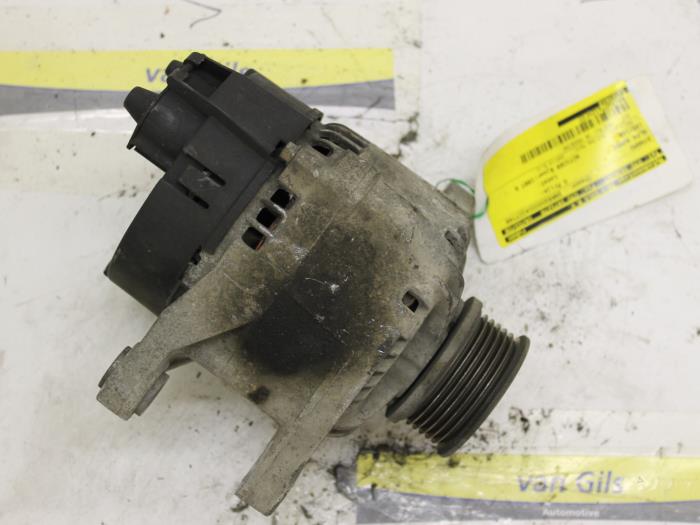 Begagnade Dynamo Alfa Romeo 146 (930B) 1.8 Twin Spark 16V Pris € 75,00 Marginaltabell erbjuds av Van Gils Automotive