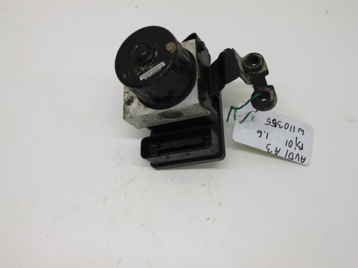 Gebrauchte ABS Pumpe Audi A3 (8L1) 1.6 Preis € 25,00 Margenregelung angeboten von Van Gils Automotive