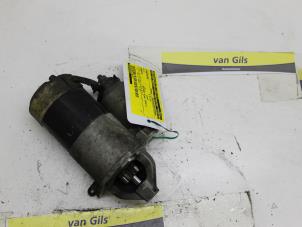 Anlasser van een Kia Sorento I (JC) 3.5 V6 24V 2004