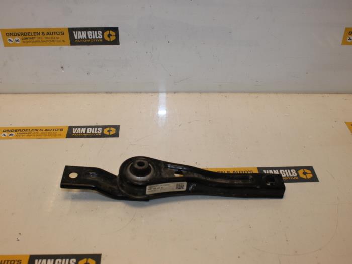 Used Engine mount Volkswagen Golf VII (AUA) 2.0 TDI 16V Price € 53,24 Inclusive VAT offered by Van Gils Automotive