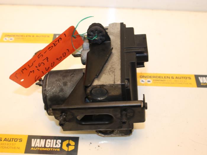 ABS pump from a BMW 5 serie (E39) 525 tds 1997