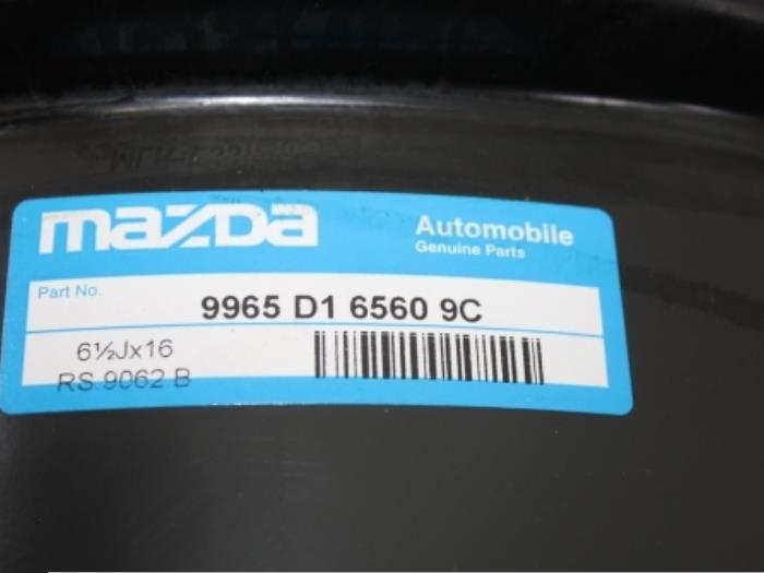 Felgen Set van een Mazda 3 (BM/BN) 1.5 Skyactiv-G 100 16V 2014