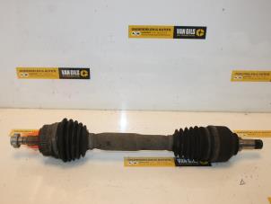 Used Front drive shaft, left Mercedes A (W168) 1.4 A-140 Price € 74,99 Margin scheme offered by Van Gils Automotive