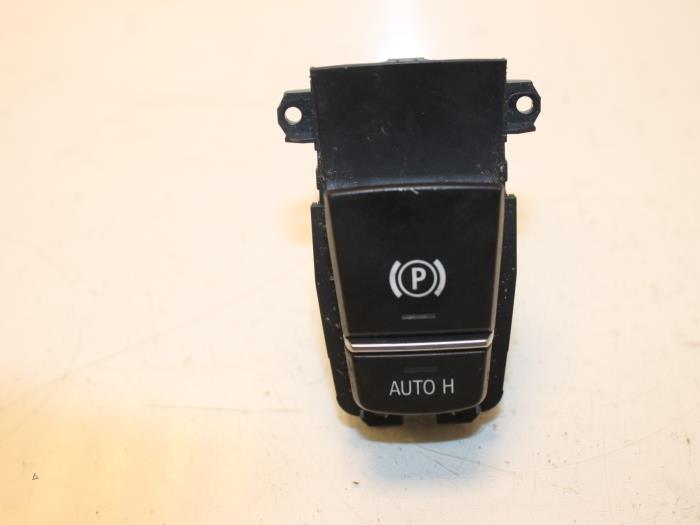Gebrauchte Handbremse Schalter BMW 5 serie Gran Turismo (F07) 535d 24V Preis € 33,00 Margenregelung angeboten von Van Gils Automotive