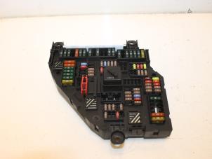Used Fuse box BMW 5 serie Gran Turismo (F07) 535d 24V Price € 33,00 Margin scheme offered by Van Gils Automotive