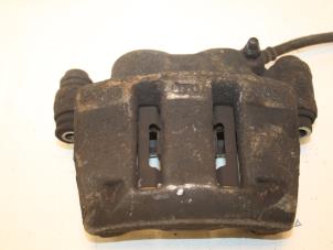 Used Front brake calliper, left Renault Master Price € 37,00 Margin scheme offered by Van Gils Automotive
