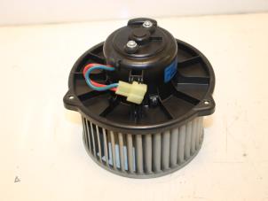 Used Heating and ventilation fan motor Mitsubishi Space Star (DG) 1.9 DI-D Price € 45,00 Margin scheme offered by Van Gils Automotive