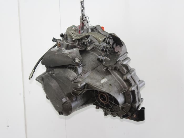 Gebrauchte Getriebe Opel Signum (F48) 3.0 CDTI V6 24V Preis € 450,00 Margenregelung angeboten von Van Gils Automotive