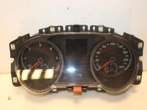 Used Odometer KM Volkswagen Touran (5T1) 2.0 TDI 110 Price € 210,54 Inclusive VAT offered by Van Gils Automotive