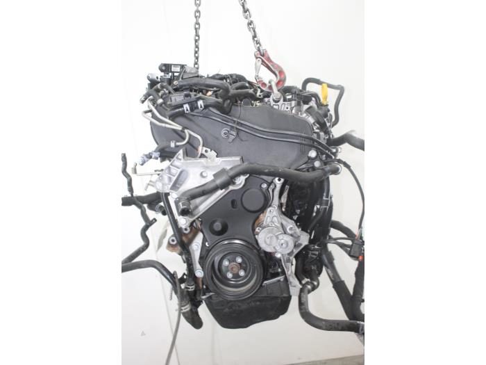 Motor van een Volkswagen Touran (5T1) 2.0 TDI 190 2016