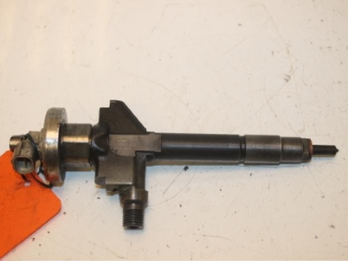 Usagé Injecteurs Mazda 6 Sportbreak (GY19/89) 2.0 CiDT 16V Prix € 65,00 Règlement à la marge proposé par Van Gils Automotive