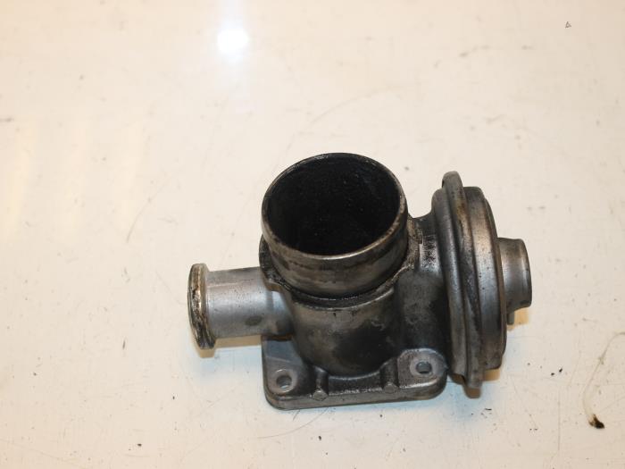 EGR valve BMW 3 serie 320d 16V - 72252300 204D1