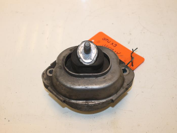 Used Engine mount BMW X3 (E83) 2.0d 16V Price € 48,00 Margin scheme offered by Van Gils Automotive