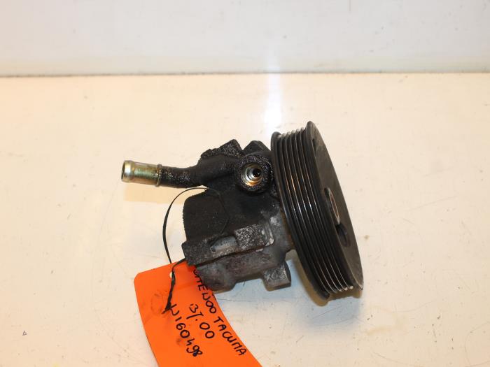 Usagé Pompe direction assistée Chevrolet Tacuma 1.8 Pure,SE,SX Prix € 60,00 Règlement à la marge proposé par Van Gils Automotive