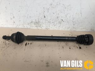 Used Front drive shaft, right Seat Ibiza II Facelift (6K1) 1.4 16V Price € 74,99 Margin scheme offered by Van Gils Automotive