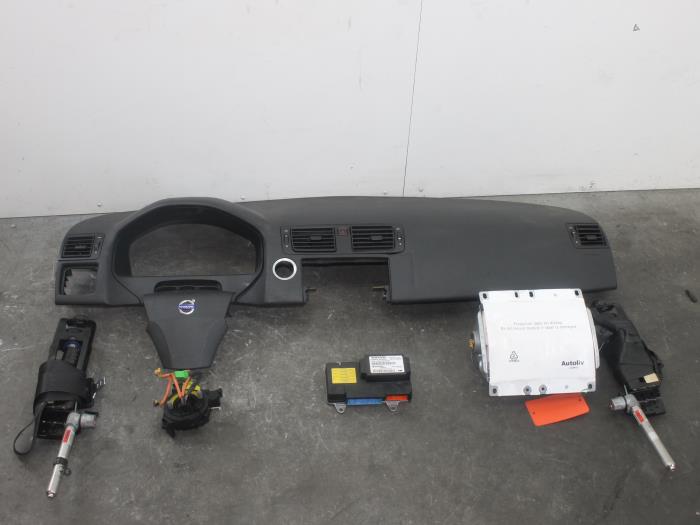 Airbag set+module from a Volvo V50 (MW) 1.6 D 16V 2005