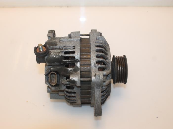 Gebrauchte Dynamo Subaru Impreza I (GC) 1.6i GL AWD 16V Preis € 75,00 Margenregelung angeboten von Van Gils Automotive