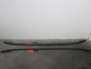 Used Roof rail kit BMW 5 serie Touring (E61) 535d 24V Price € 136,00 Margin scheme offered by Van Gils Automotive