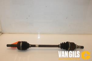 Used Front drive shaft, left Peugeot 107 Price € 30,00 Margin scheme offered by Van Gils Automotive