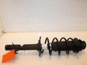 Used Front shock absorber rod, right Toyota Aygo Price € 30,00 Margin scheme offered by Van Gils Automotive